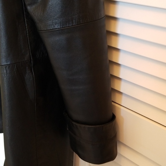 Women's Large Black Leather Coat - Picture 6 of 6